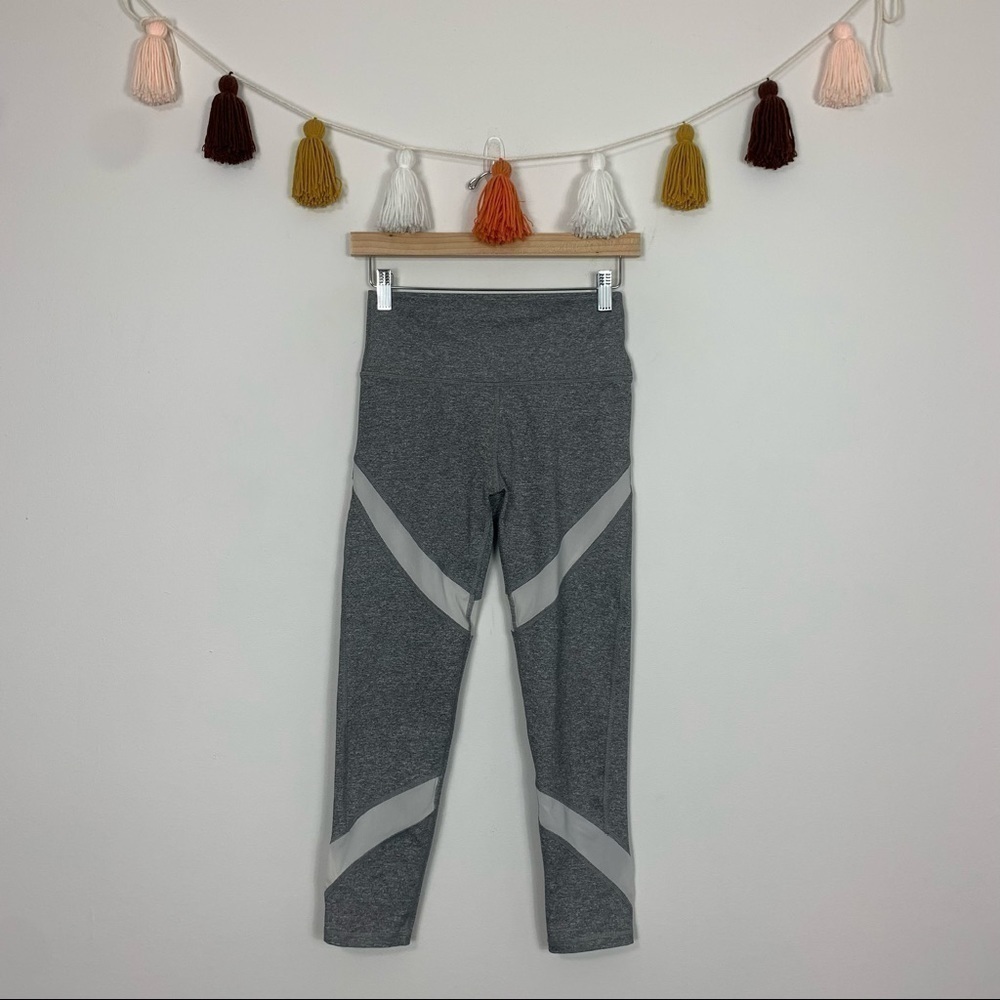 Aerie High Rise Gray White Mesh Insert 7/8 Leggings Size Small